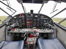 Kabina pilot v letounu Beechcraft Twinbeach