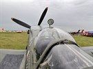 Zptné zrcátko Spitfire pomáhalo pilotovi spatit zezadu útoícího nepítele.