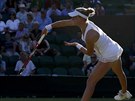 Americká tenistka Alison Riskeová v duelu s Lucií afáovou.