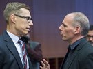 Finský ministr financí Alexander Stubb se svým eckým protjkem Janisem...