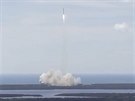 Start rakety Falcon 9 v nedli 28. 6. 2015
