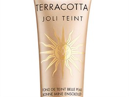 Lehk make-up Terracotta Joli Teint dodvajc sluncem polben vzhled a zdrav...