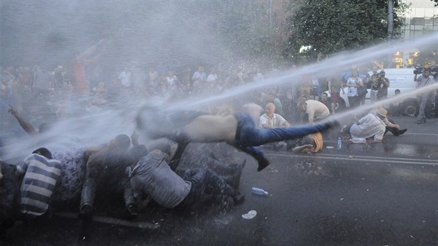 Protesty proti zdraovn elektiny v Jerevanu (23. ervna 2015)