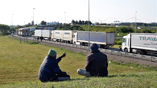 Migranti v severofrancouzskm Calais (23. ervna 2015)