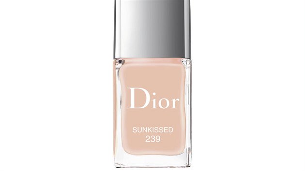 Lak na nehty Dior Vernis v odstnu 239 Sunkissed, Dior, 769 korun