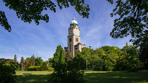 Psychiatrick� nemocnice Bohnice. Kostel sv. V�clava od V�clava Ro�tlapila z roku.