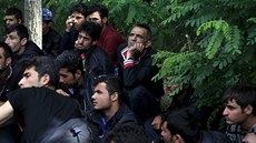 Irá�tí uprchlíci na hranicích Ma�arska (23. �ervna 2015)