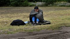 Ilegální migrant na srbsko-maďarské hranici (22. června 2015)