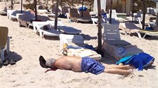 Následky teroristického útoku na tuniské letovisko Sousse (26. ervna 2015).