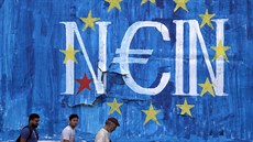 ecké graffiti s jasným názorem na otázku referenda (28. ervna 2015).