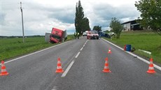 Pi stetu minibusu a náklaáku na Jiínsku se zranilo 9 lidí, mezi nimi i...