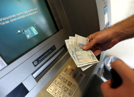 Výběr eur z bankomatu
