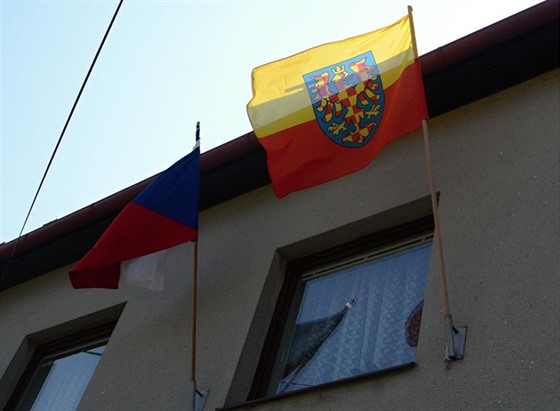 Moravská vlajka zavlaje o svátku Cyrila a Metoděje také v Mladějově na Moravě.