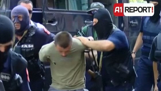 Albánská policie zadrela dvacetiletého mue podezelého z vrady dvou ech....