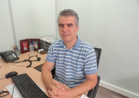 ecký podnikatel Christos Daulí ve své kancelái