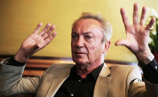 Udo Kier p�ijel do Var� p�edstavit snímky Zero a Zakázaná komnata (8. �ervence...