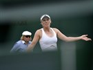Dánská tenistka Caroline Wozniacká mla v utkání 2. kola Wimbledonu s...