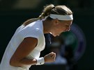 POJ! eská tenistka Petra Kvitová se raduje v utkání 3. kola Wimbledonu.