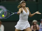 Maria arapovová bhem tvrtfinálového zápasu ve Wimbledonu