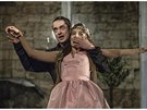 Ze hry Romeo a Julie uvedená v premiée v rámci Letních shakespearovských...