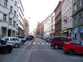 Štěpánská ulice ve směru od Václavského náměstí.