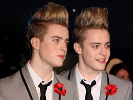 Zpívající dvojata Jedward (2009)