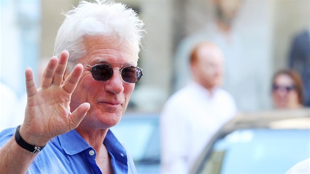 Richard Gere piletl do Karlovch Var.