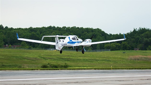 Testovac let dlkov ovldanho letadla Centaur spolenosti Aurora Flight Sciences (15. ervna 2015)