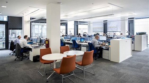 V následujícím roce si o přidání má v plánu říct čtvrtina zaměstnanců v Česku. V celosvětovém srovnání je to téměř nejméně. Čeští zaměstnanci nemají ani ambice říct si o kariérní postup či změnit zaměstnavatele. Ukázala to studie poradenské společnosti PwC mezi 50 tisíci zaměstnanci ve 48 zemích světa.