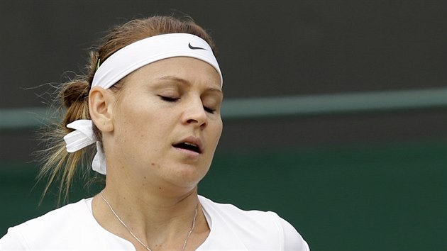 Lucie afov po nepovedenm deru v osmifinle Wimbledonu