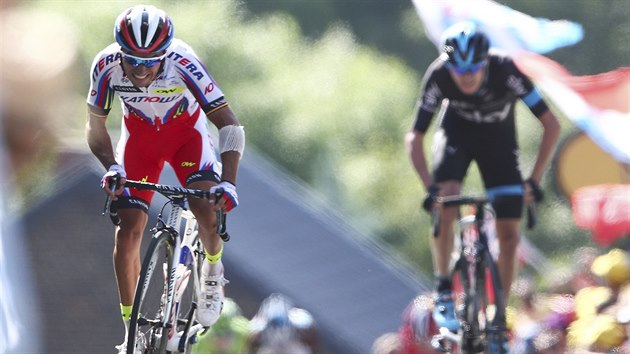 Joaquim Rodriguez (vlevo) míí pro výhru ve tetí etap Tour de France, Chris...