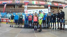 Zdenk Kí na vrcholu posledního stoupání na trase závodu The North Face Lavaredo Ultratrail.