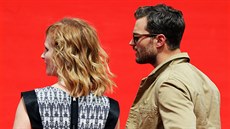 Jamie Dornan a Aa Geislerová na festivalu v Karlových Varech
