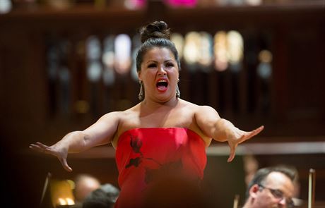 Anna Ntrebko na koncert v Obecním dom