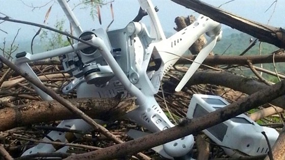 Sestelený indický dron (16. ervence 2015)