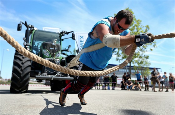 První roník soute Strongman Brno (11. ervence 2015)