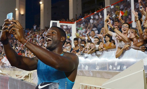 Justin Gatlin v Monaku ovládl bh na 100 metr. A pak se - u tradin -...