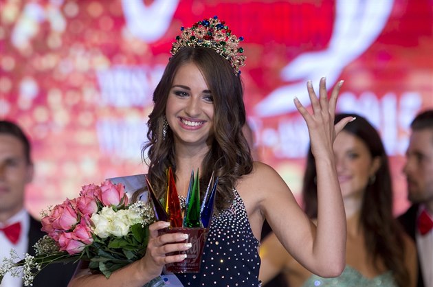 Ukrajinka Natalija Bilanová se stala vítzkou svtové soute krásy neslyících...