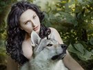 MOgirl Yuliya, krásná Ukrajinka s vlky