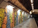 Umlecká díla pekryla nevzhledný zábor ve stanici metra Andl.