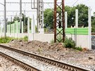 Nové protihlukové stěny u rekonstruované trati v pražských Běchovicích. (15....