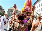 Indická náboenská slavnost Ratha-Yatra v centru Prahy.