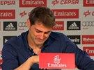 Dojatý Iker Casillas tko zadroval slzy na své poslední tiskové konferenci v...