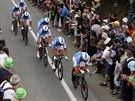 Tým FDJ bhem asovky drustev na Tour de France