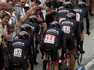 Tým Bora-Argon bhem asovky drustev na Tour de France