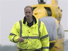 Princ William jako pilot letecké záchranné sluby (Cambridge, 13. ervence 2015)
