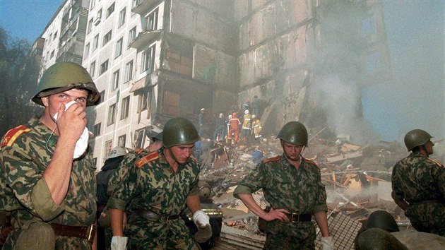 Atentty na obytn domy v moskevsk tvrti Patniki (9. z 1999)