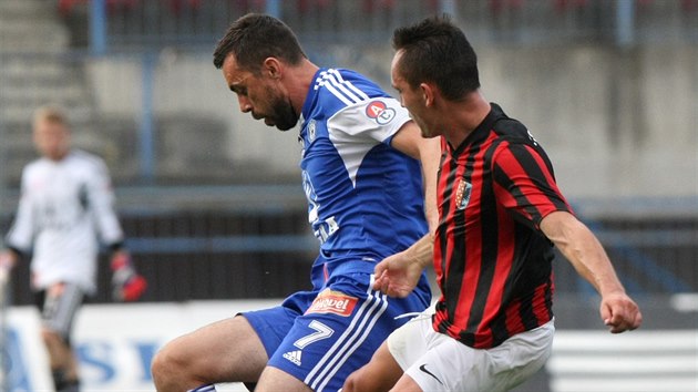 P��telsk� z�pas mezi Olomouc� (modr�) a Prost�jovem. M�� si kryje zku�en� Michal Ordo�.