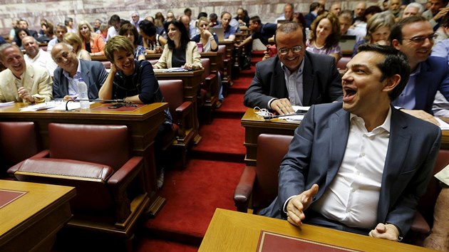 ecký premiér Alexis Tsipras na zasedání vládní strany Syriza. ecký parlament...