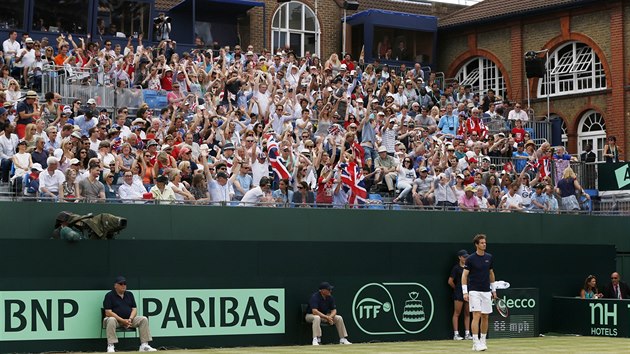 Daviscupov duel mezi Britni a Franci hostil londnsk Queens Club.